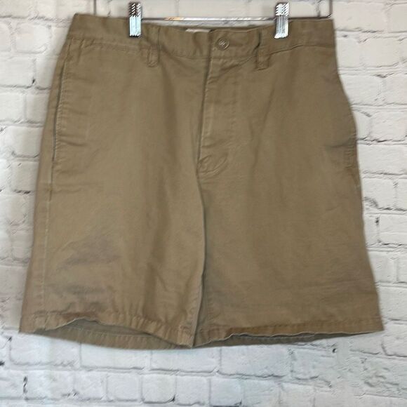 Vintage Gap Hudson Men’s Khaki Shorts 5 Pockets Flat Front size 32 - Picture 1 of 5